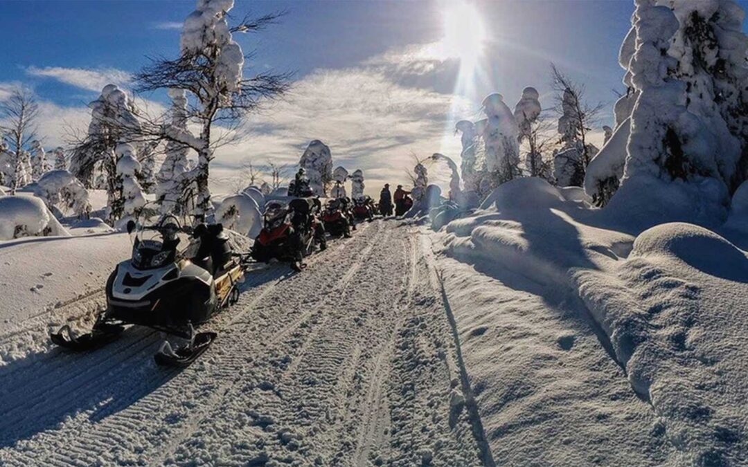Sneeuwscooter Arctic Safari