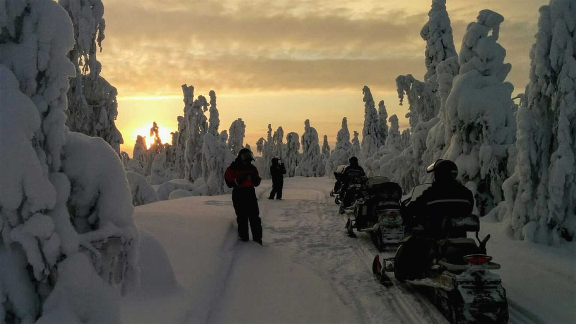Snowmobile safari naar de Oosterse grens